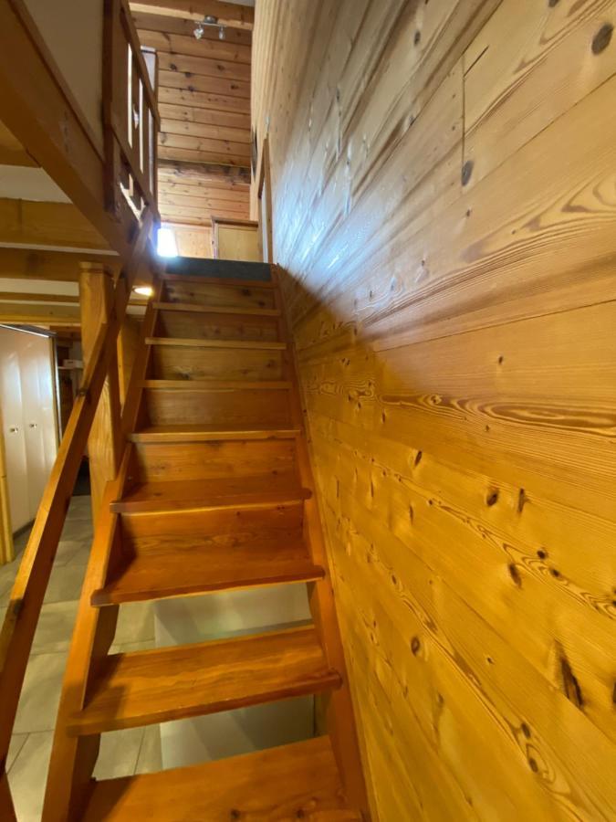 L Alpin Bel Appartement Avec Terrasse Dans Vieille Ferme De Montagne Renovee レ・ゾル エクステリア 写真