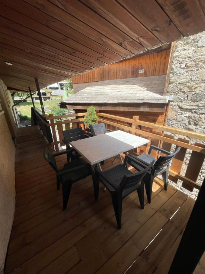L Alpin Bel Appartement Avec Terrasse Dans Vieille Ferme De Montagne Renovee レ・ゾル エクステリア 写真